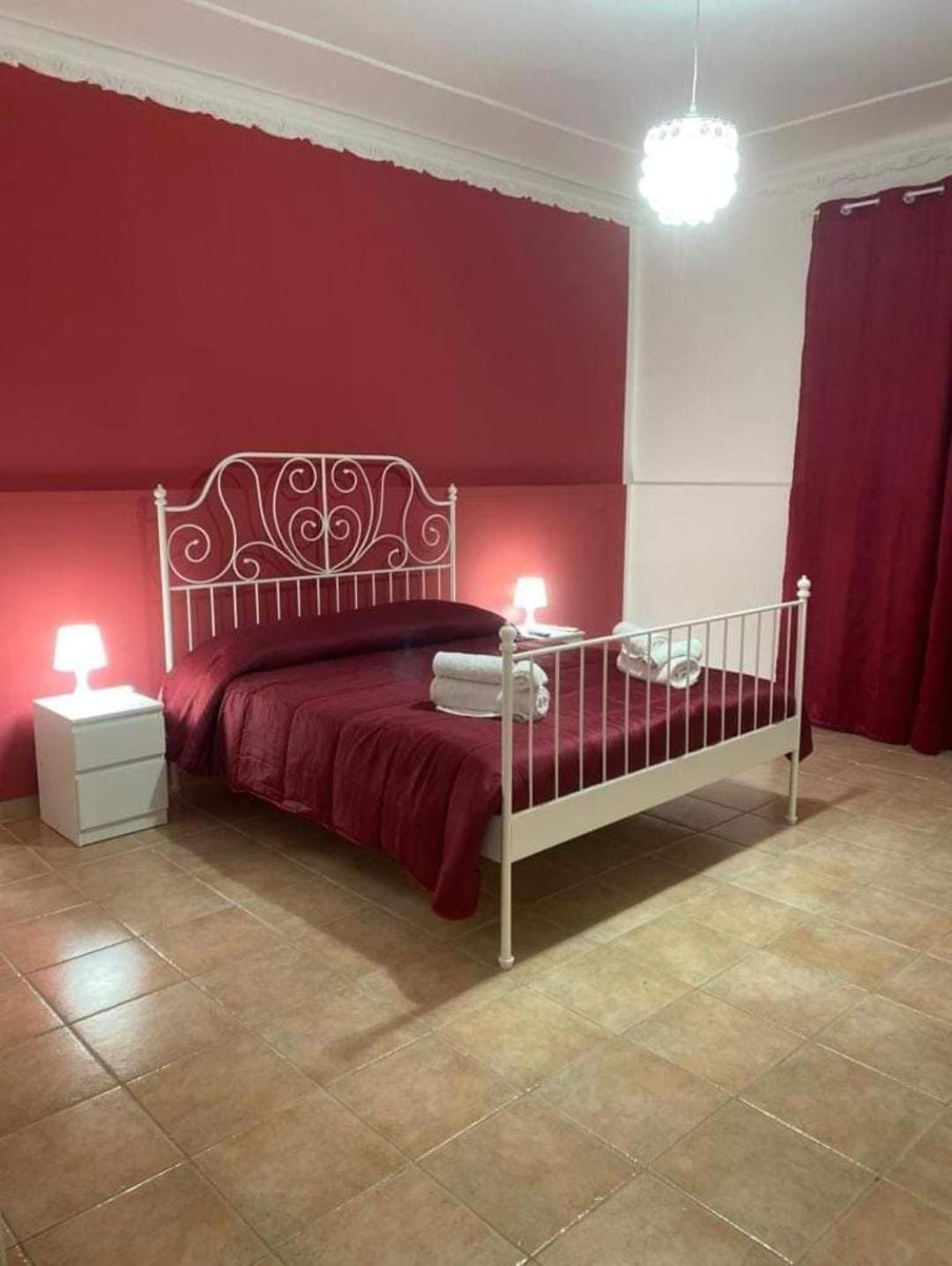 Casa Vacanze Paola ปอร์โต เอมเปโดเกล ภายนอก รูปภาพ